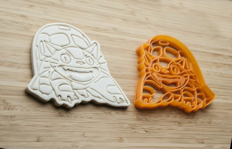 Catbus cookie cutter. My Neighbor Totoro. | Cookie Cutters Cookie Cutters Cookie Cutters