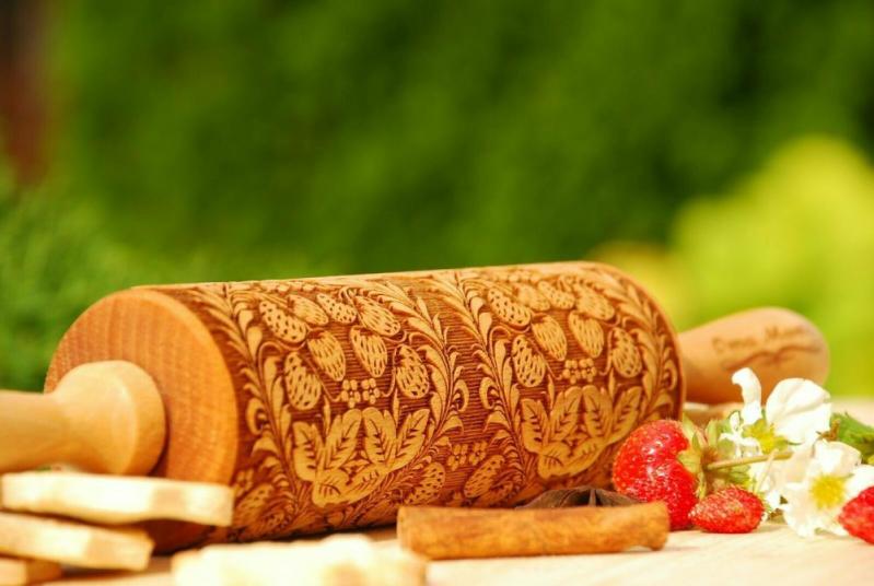 Strawberry embossed rolling pin Wooden engraved rolling pin Christmas cookies Carved molds Gingerbread Gift for mom | Wooden Utensils Kitchen & Dining Wooden Utensils